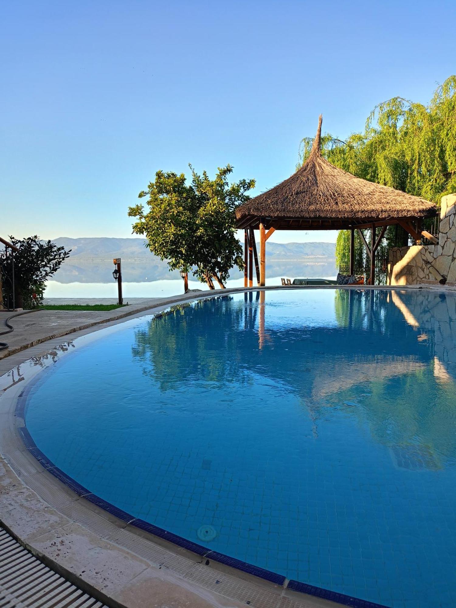Villa Atroa Orhangazi Exterior photo